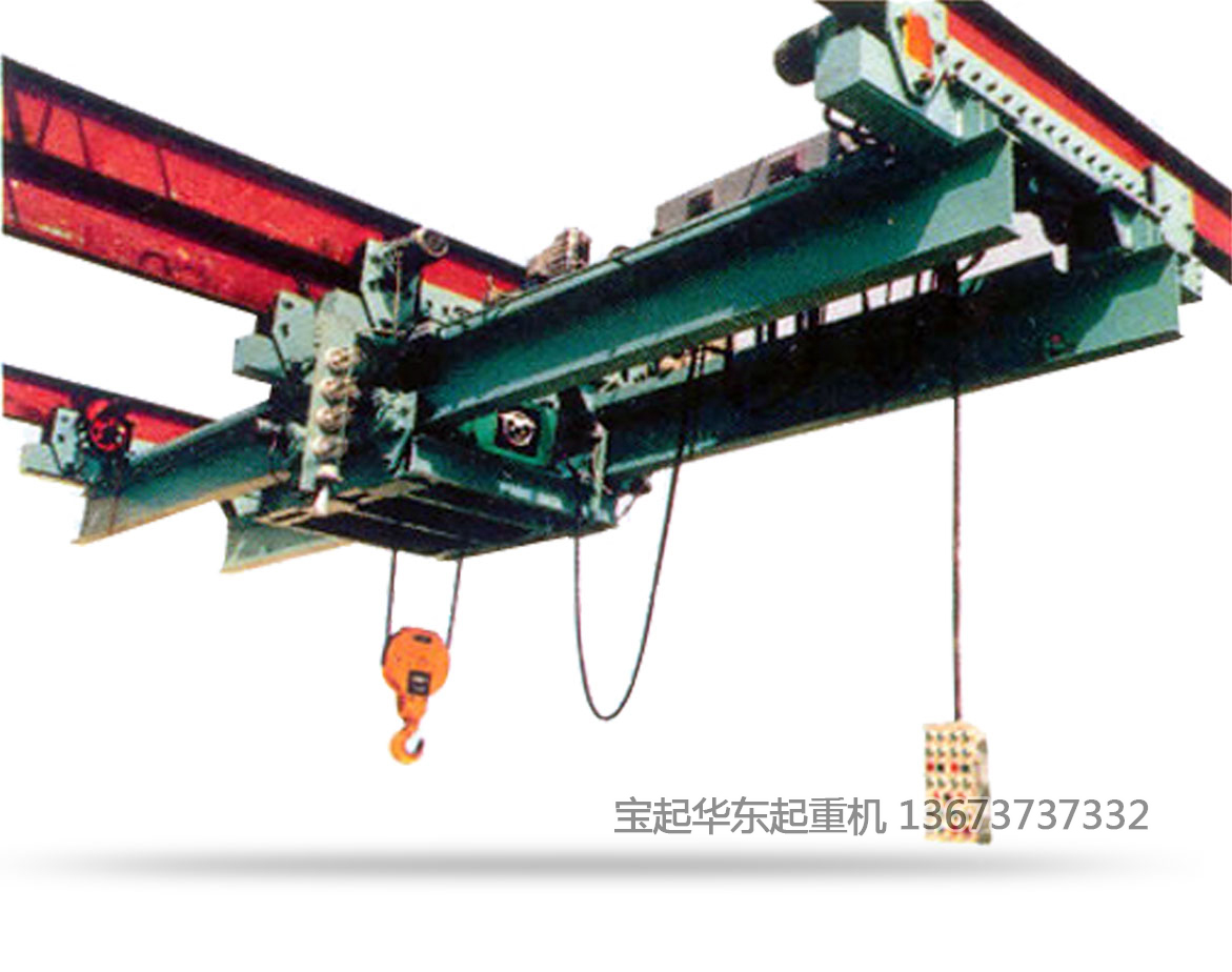 过轨起重机